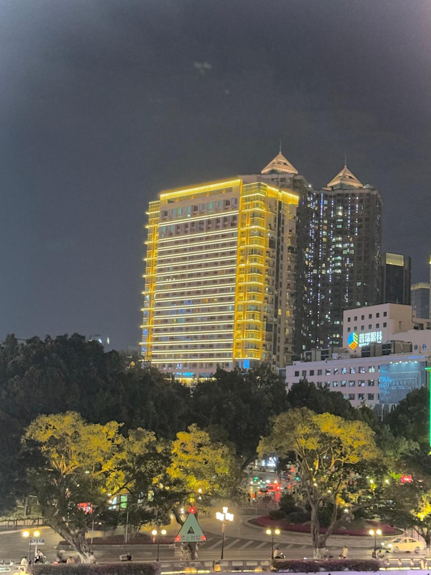 Waifiden Guangzhou Haizhu Square Wanyi Apartment Luaran gambar